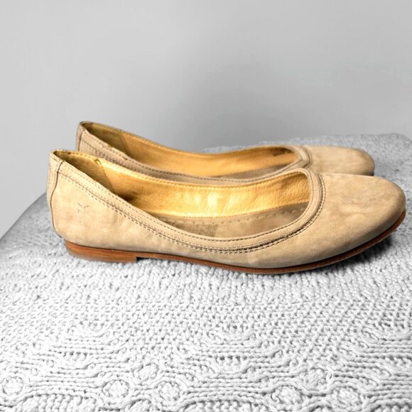 Frye Carson Ballet Flats Taupe Leather Size 6.5 Gently Worn - Picture 1 of 4